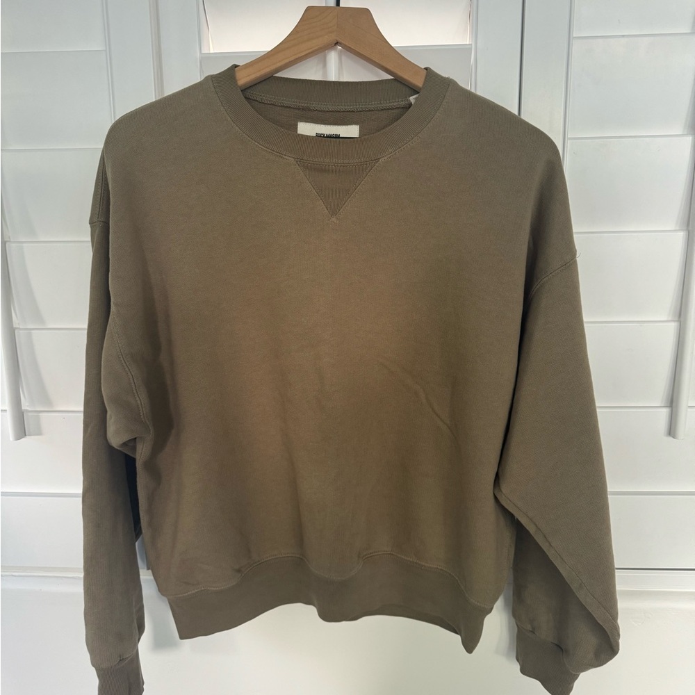 Khaki/brown sweatshirt